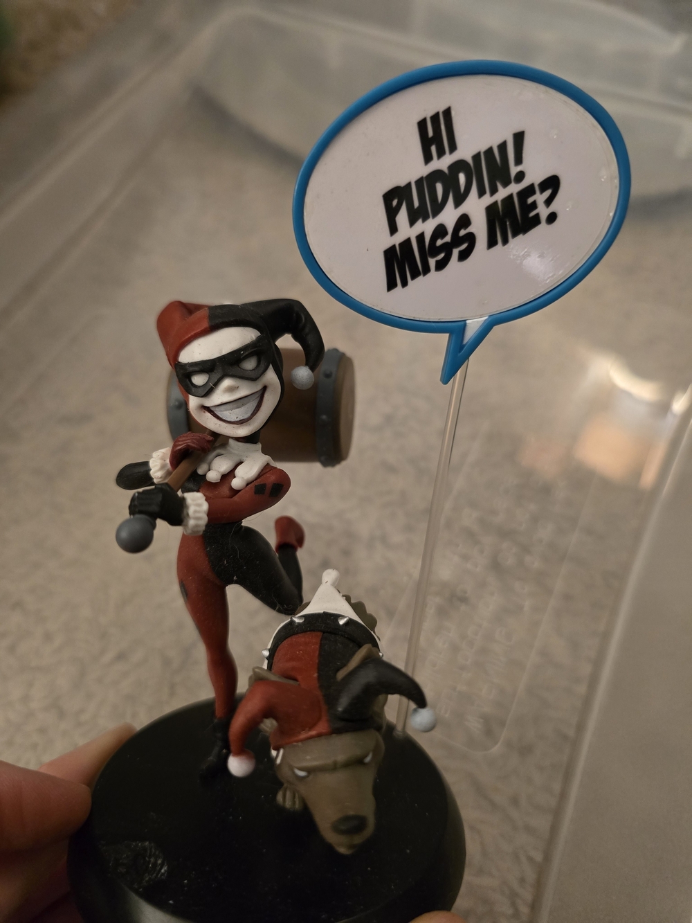 Harley Quinn Red Black Figurine with Speech Bubble - Collectible